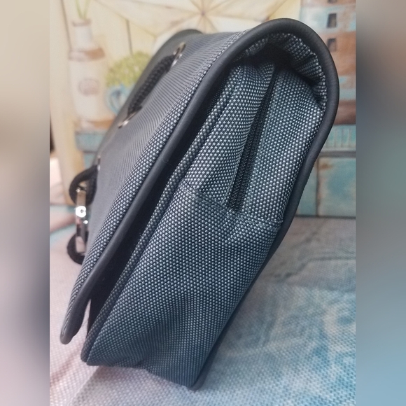 Bvlgari Parfums Nylon Pouch Case - Picture 6 of 14